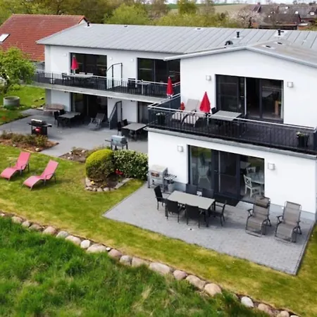 1 Mit Ostseeblick Am Breitling Appartement *